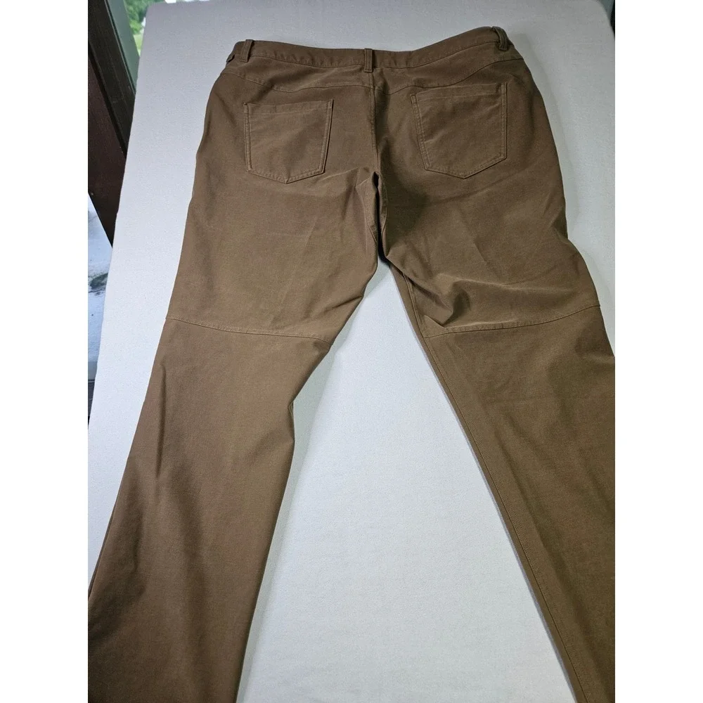 Lululemon ABC Pants Mens 40x32 Brown Slim Straight Technical 5-Pocket Trousers